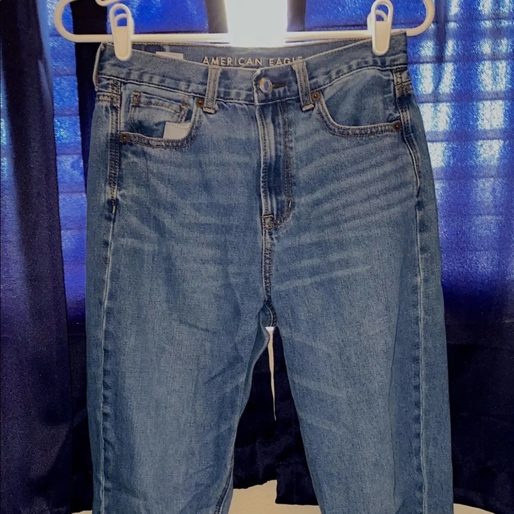 American Eagle Mom Jeans